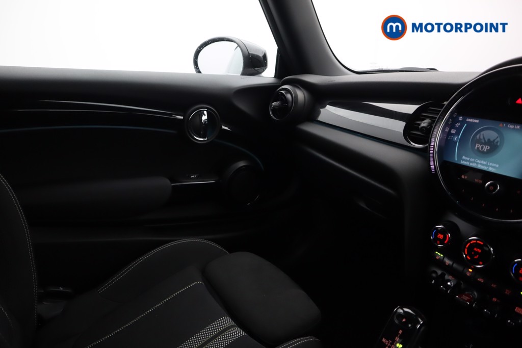 Mini Hatchback Cooper Sport Automatic Petrol Hatchback - Stock Number (1602929) - 23rd supplementary image