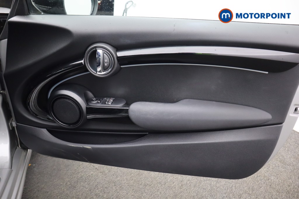 Mini Hatchback Cooper Sport Automatic Petrol Hatchback - Stock Number (1602929) - 26th supplementary image