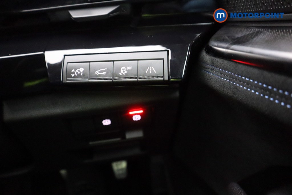 Renault Austral Iconic Esprit Alpine Automatic Petrol-Electric Hybrid SUV - Stock Number (1596429) - 7th supplementary image