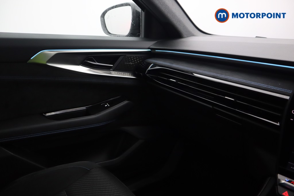 Renault Austral Iconic Esprit Alpine Automatic Petrol-Electric Hybrid SUV - Stock Number (1596429) - 12th supplementary image