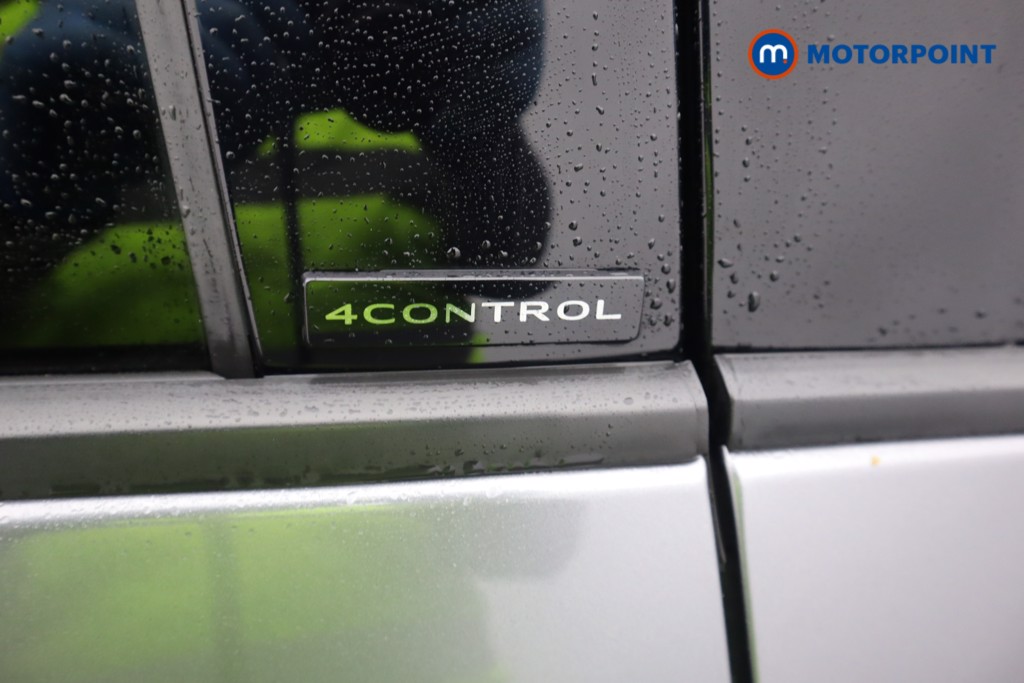 Renault Austral Iconic Esprit Alpine Automatic Petrol-Electric Hybrid SUV - Stock Number (1596429) - 22nd supplementary image