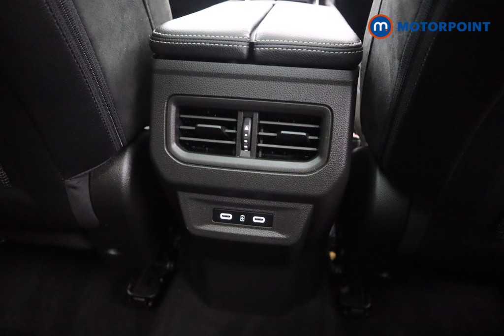 Renault Austral Iconic Esprit Alpine Automatic Petrol-Electric Hybrid SUV - Stock Number (1596429) - 24th supplementary image