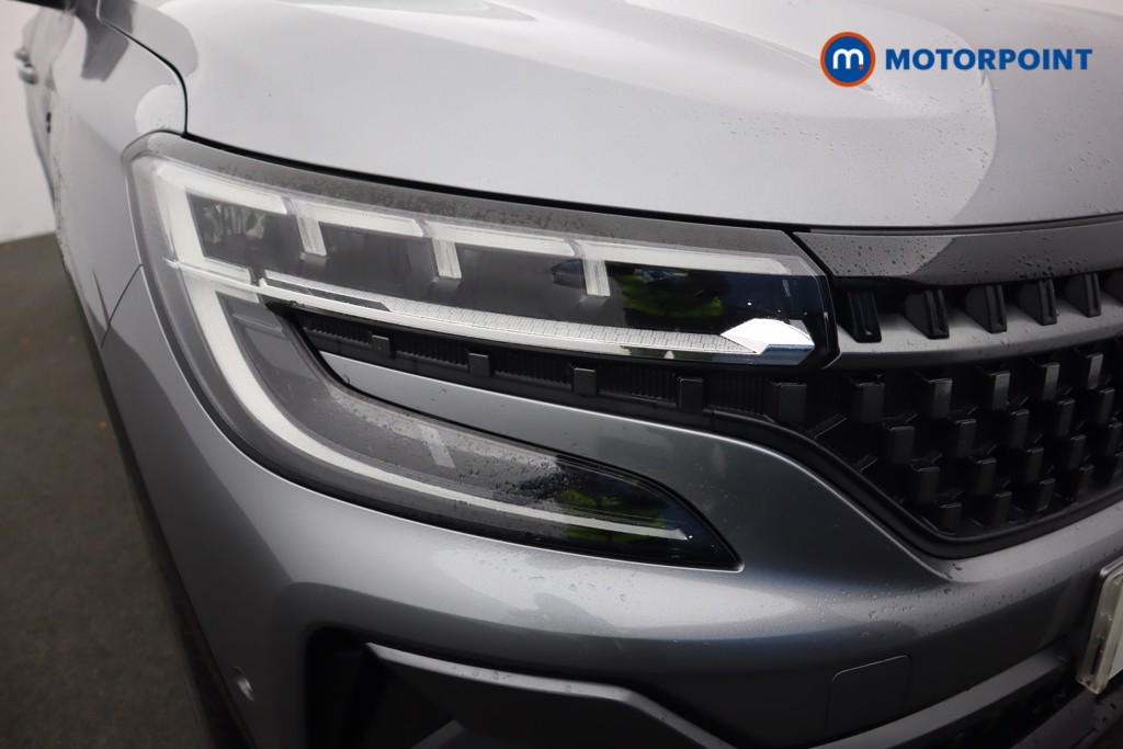 Renault Austral Iconic Esprit Alpine Automatic Petrol-Electric Hybrid SUV - Stock Number (1596429) - 1st supplementary image