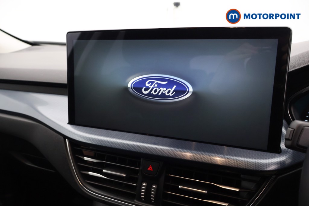 Ford Focus Active Manual Petrol Hatchback - Stock Number (1597298) - 5th supplementary image