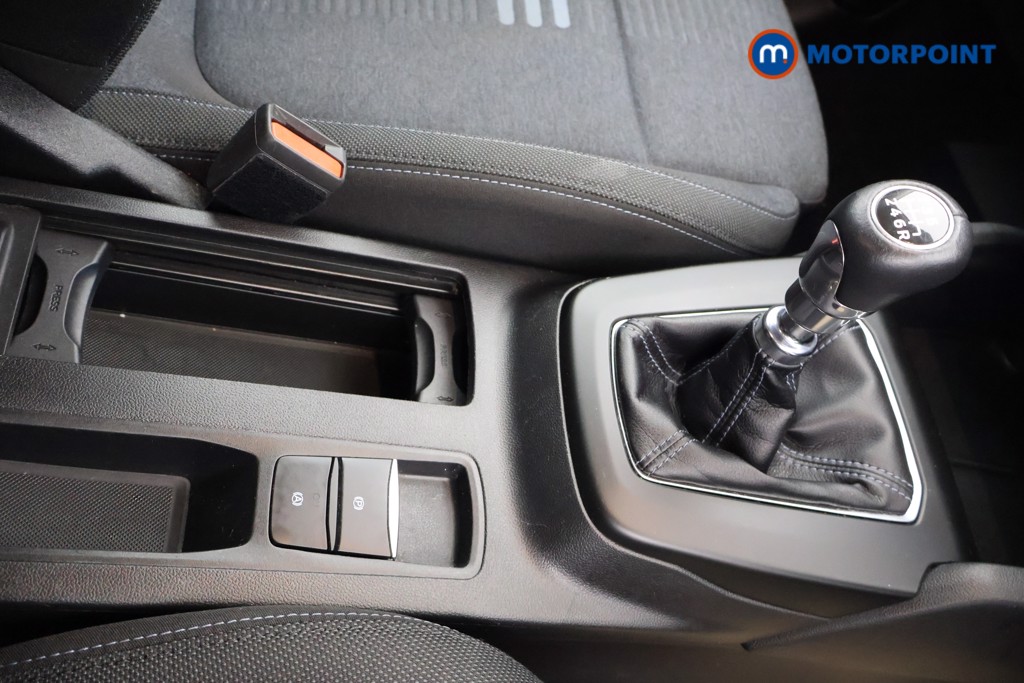 Ford Focus Active Manual Petrol Hatchback - Stock Number (1597298) - 7th supplementary image
