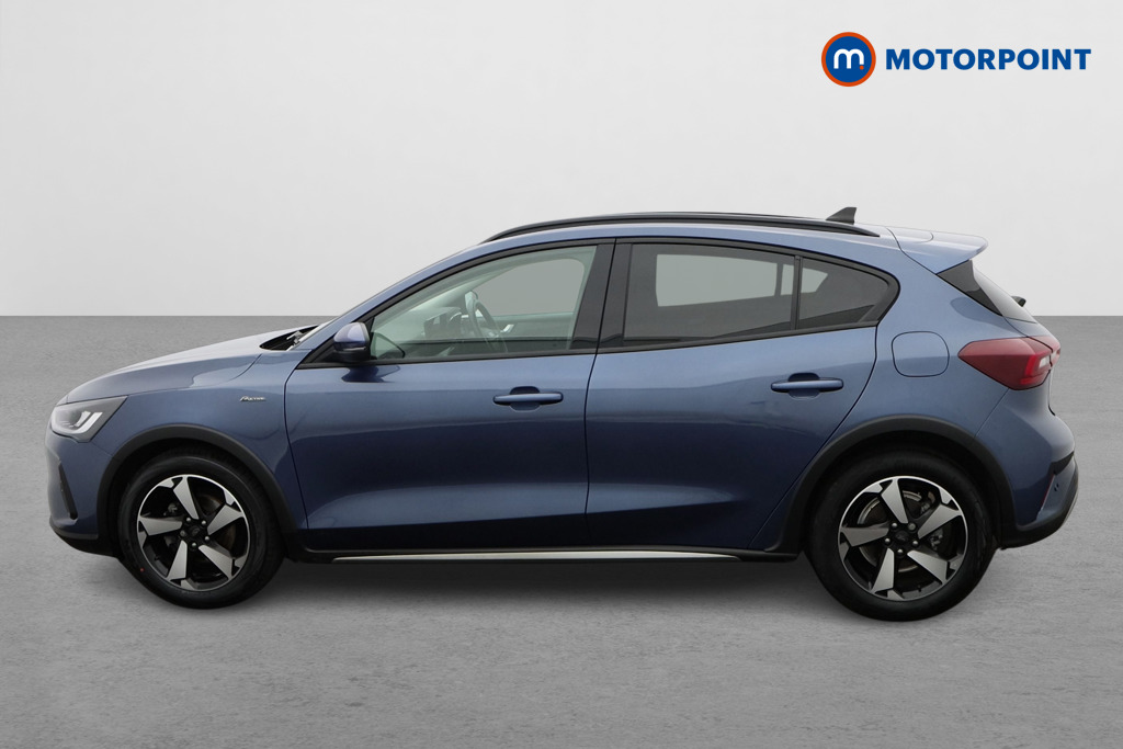 Ford Focus Active Manual Petrol Hatchback - Stock Number (1597298) - Passenger side