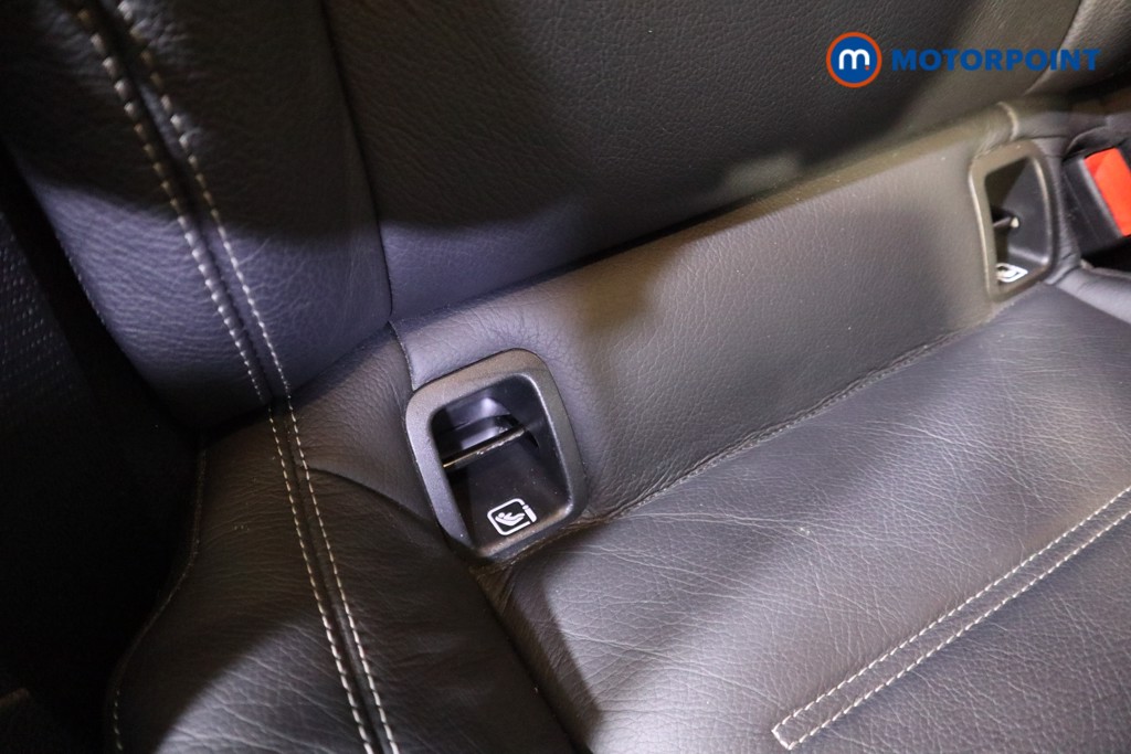 Mercedes-Benz CLA Amg Line Automatic Petrol Coupe - Stock Number (1569398) - 18th supplementary image