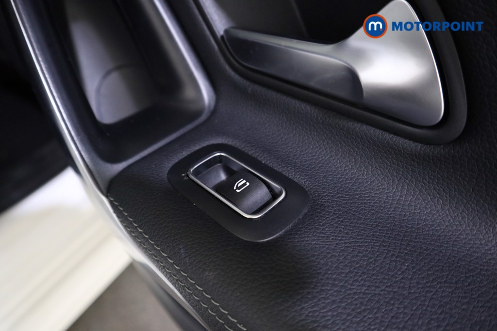 Mercedes-Benz CLA Amg Line Automatic Petrol Coupe - Stock Number (1569398) - 19th supplementary image