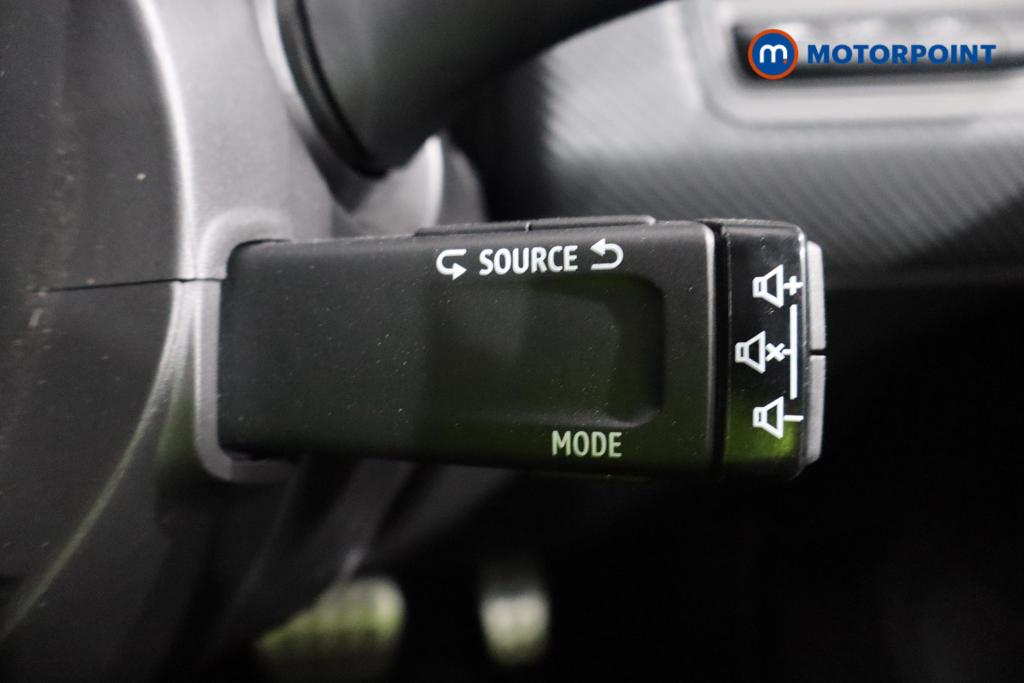 Renault Clio Engineered Automatic Petrol-Electric Hybrid Hatchback - Stock Number (1587909) - 12th supplementary image