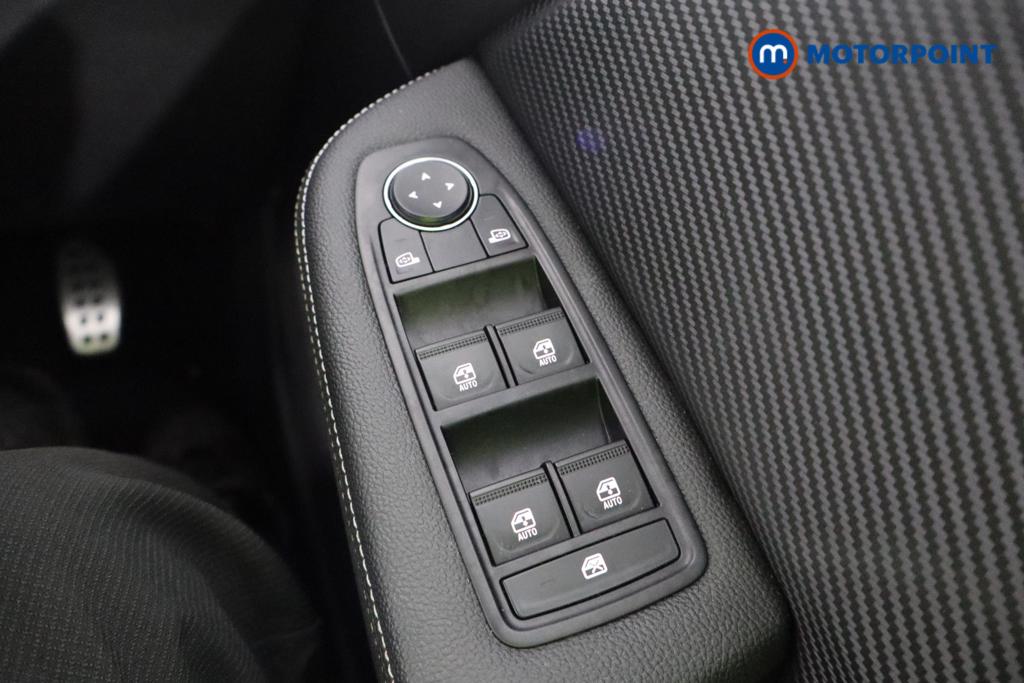 Renault Clio Engineered Automatic Petrol-Electric Hybrid Hatchback - Stock Number (1587909) - 14th supplementary image