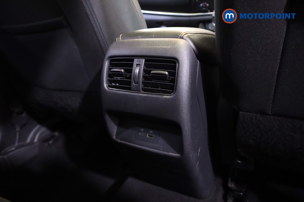 Nissan Qashqai N-Connecta Manual Petrol SUV - Stock Number (1588058) - 27th supplementary image