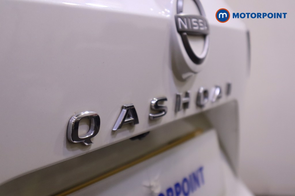 Nissan Qashqai N-Connecta Manual Petrol SUV - Stock Number (1588058) - 38th supplementary image