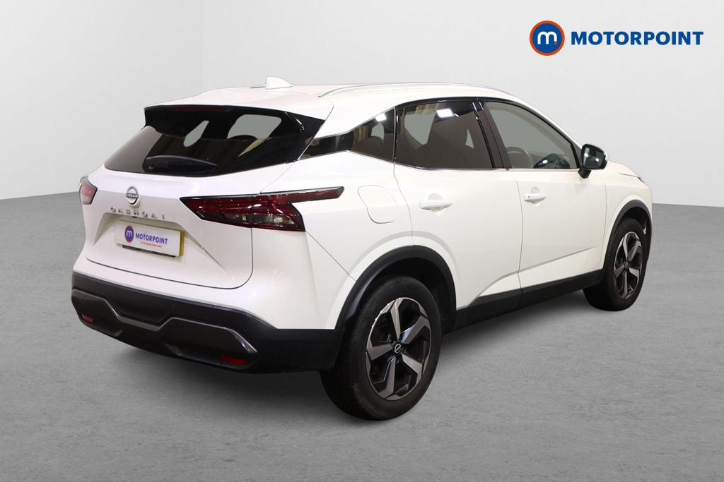 Nissan Qashqai N-Connecta Manual Petrol SUV - Stock Number (1588058) - Drivers side rear corner