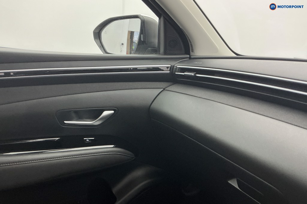 Hyundai Tucson Premium Automatic Petrol-Electric Hybrid SUV - Stock Number (1589692) - 17th supplementary image