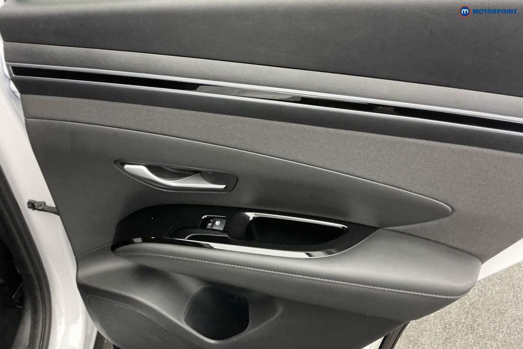Hyundai Tucson Premium Automatic Petrol-Electric Hybrid SUV - Stock Number (1589692) - 23rd supplementary image