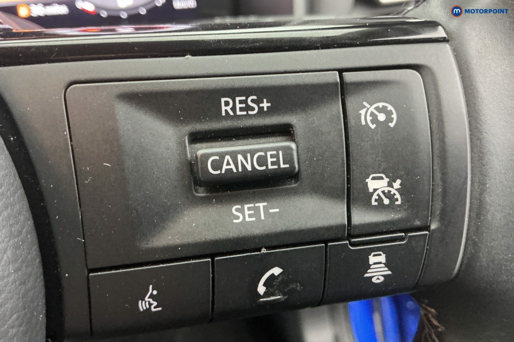 Nissan Qashqai N-Connecta Manual Petrol SUV - Stock Number (1589994) - 20th supplementary image