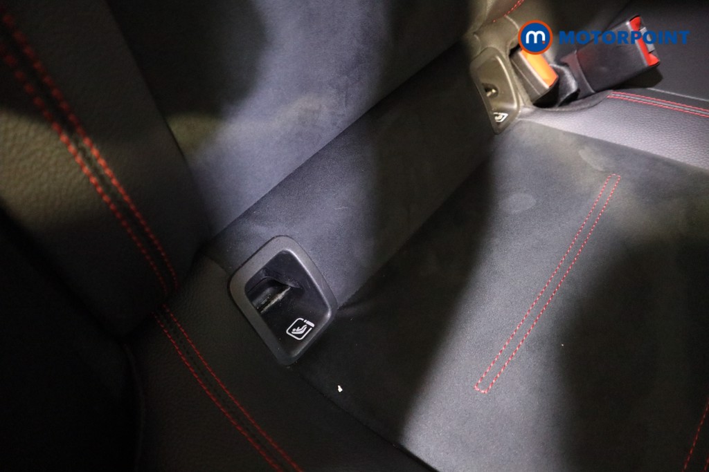 Mercedes-Benz A Class Amg Line Automatic Petrol Hatchback - Stock Number (1590428) - 16th supplementary image