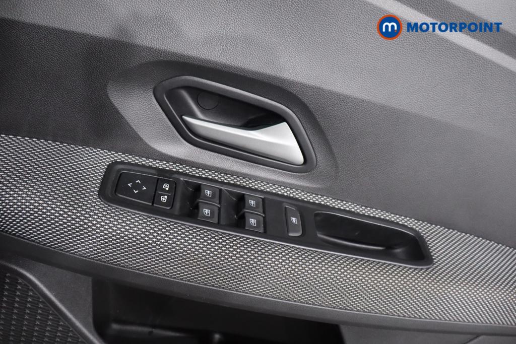 Dacia Sandero Expression Manual Petrol Hatchback - Stock Number (1592195) - 12th supplementary image