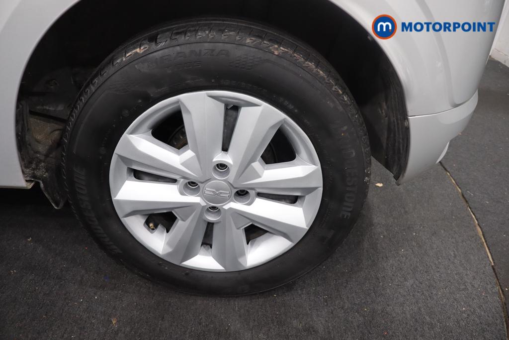 Dacia Sandero Expression Manual Petrol Hatchback - Stock Number (1592195) - 26th supplementary image