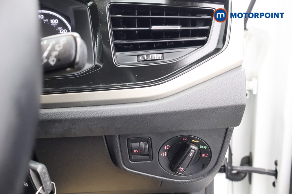 Volkswagen Polo Match Manual Petrol Hatchback - Stock Number (1594231) - 7th supplementary image