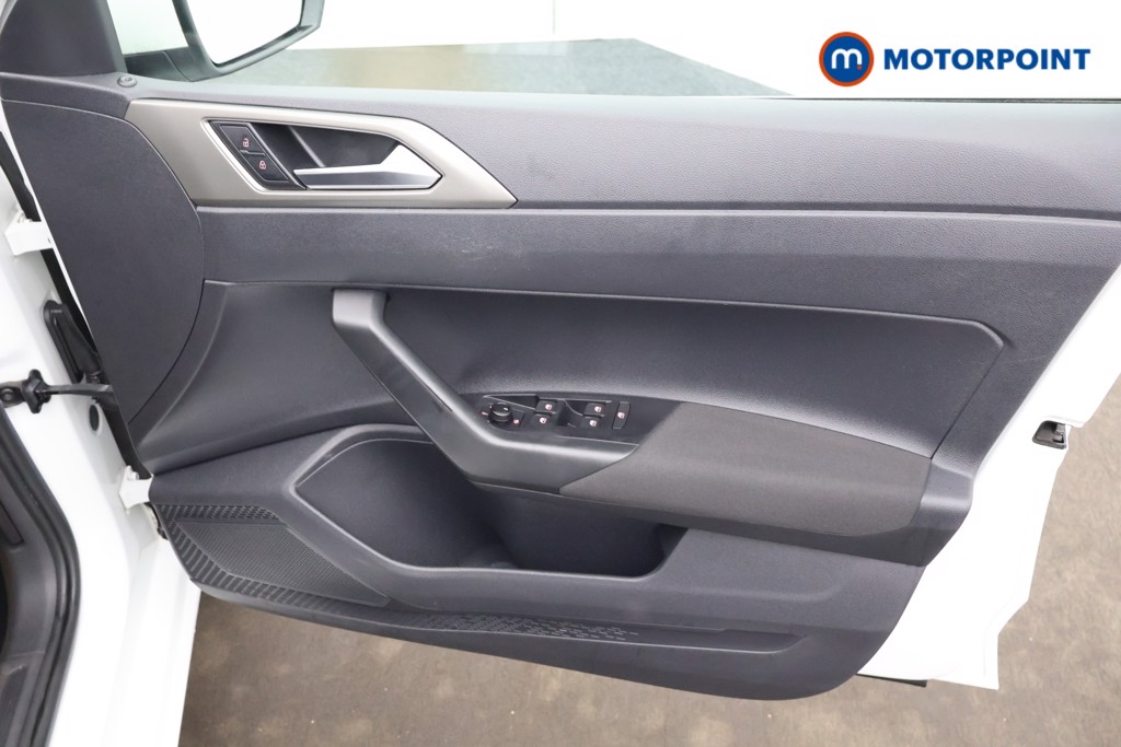 Volkswagen Polo Match Manual Petrol Hatchback - Stock Number (1594231) - 14th supplementary image