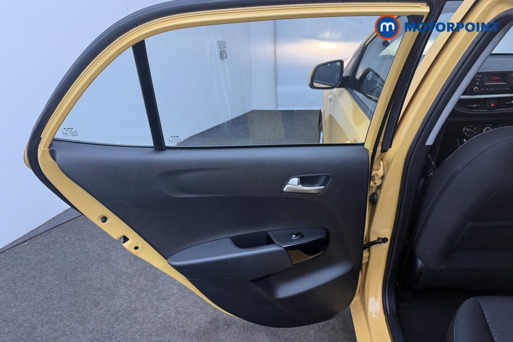 KIA Picanto 2 Manual Petrol Hatchback - Stock Number (1594655) - 7th supplementary image