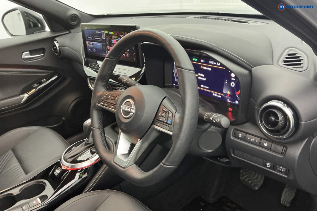 Nissan Juke Tekna Automatic Petrol SUV - Stock Number (1594774) - 7th supplementary image