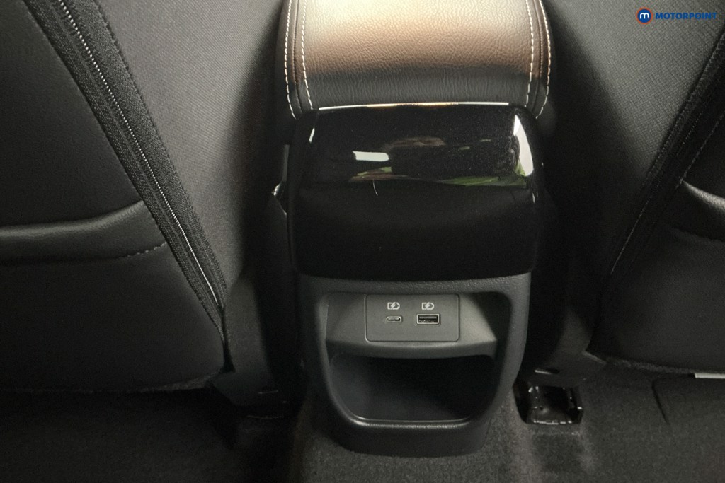 Nissan Juke Tekna Automatic Petrol SUV - Stock Number (1594774) - 14th supplementary image