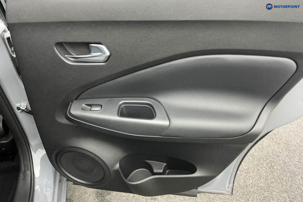 Nissan Juke Tekna Automatic Petrol SUV - Stock Number (1594774) - 21st supplementary image