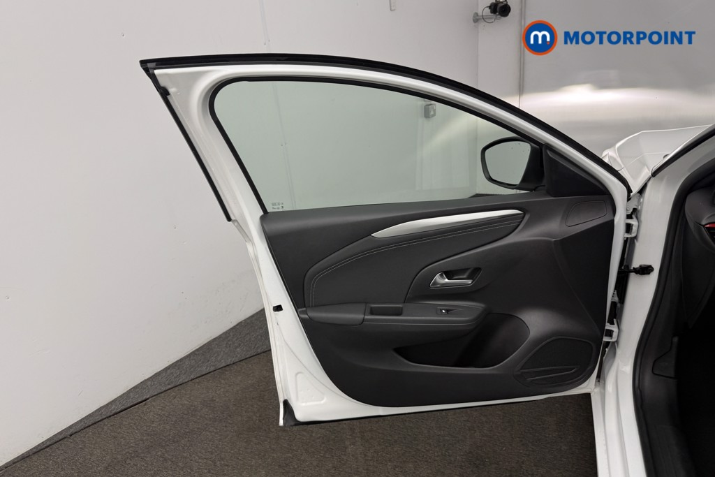 Vauxhall Corsa GS Manual Petrol Hatchback - Stock Number (1595024) - 4th supplementary image