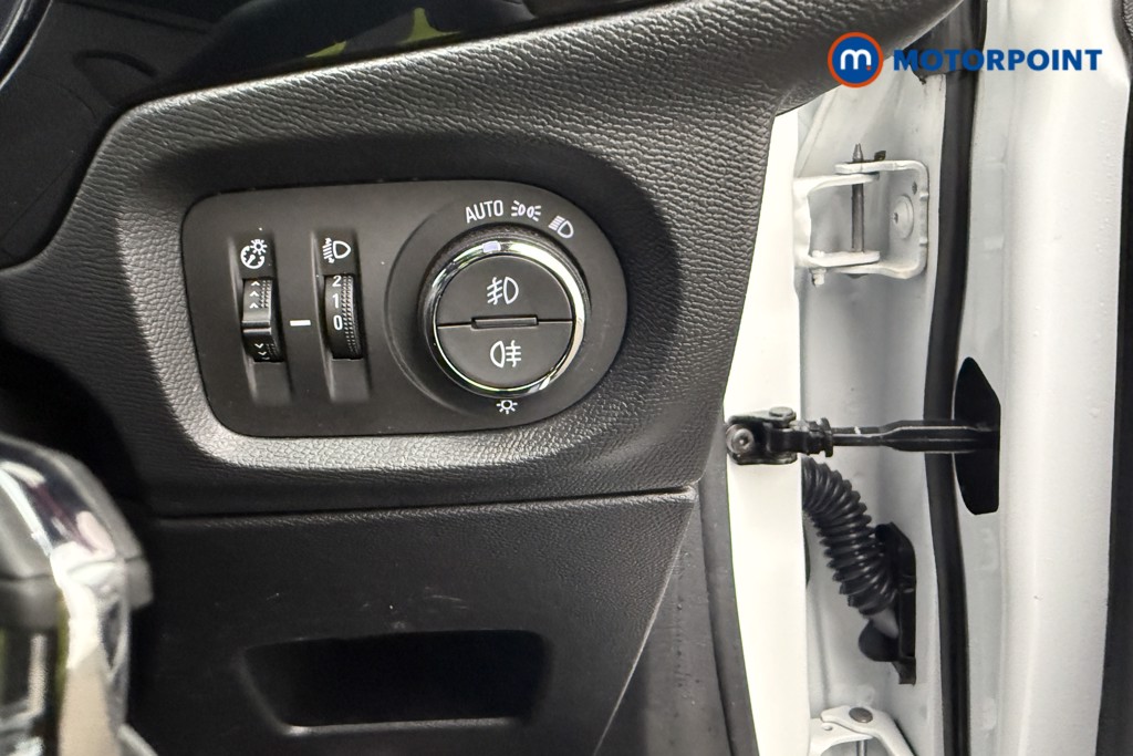 Vauxhall Corsa GS Manual Petrol Hatchback - Stock Number (1595024) - 19th supplementary image