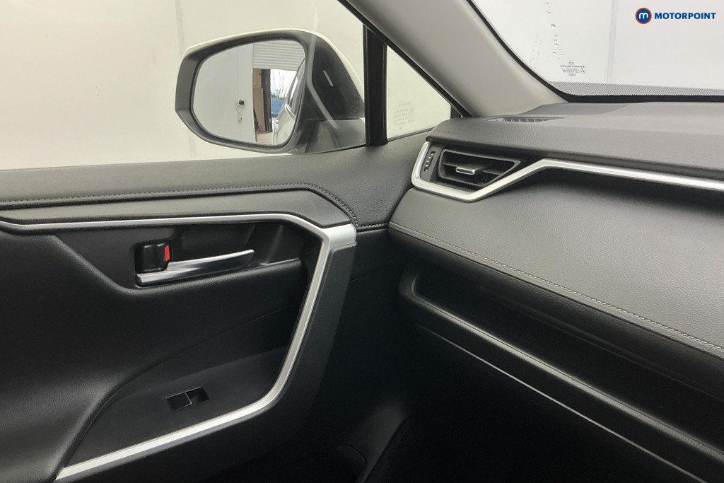Toyota Rav4 Design Automatic Petrol-Electric Hybrid SUV - Stock Number (1596092) - 18th supplementary image