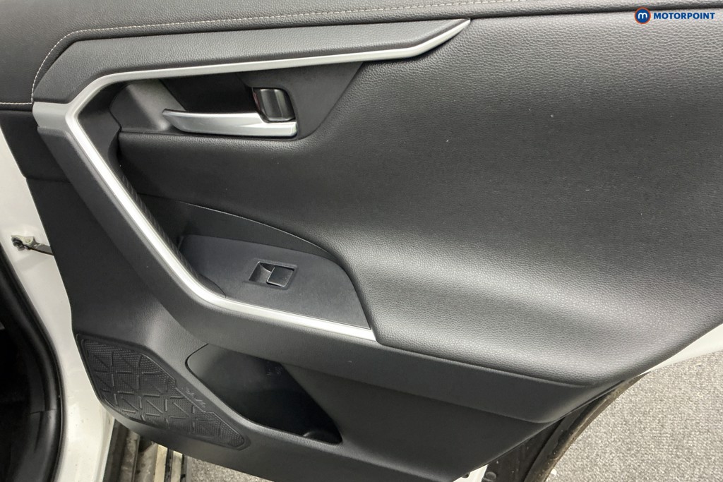 Toyota Rav4 Design Automatic Petrol-Electric Hybrid SUV - Stock Number (1596092) - 24th supplementary image