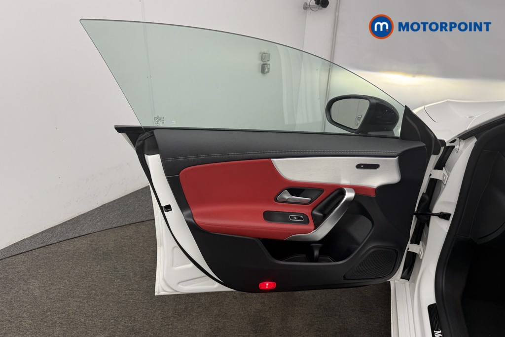 Mercedes-Benz CLA Amg Line Automatic Petrol Plug-In Hybrid Estate - Stock Number (1596601) - 4th supplementary image