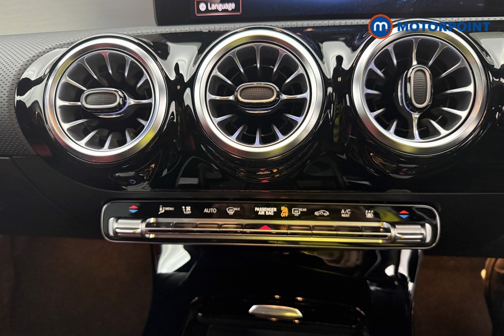 Mercedes-Benz CLA Amg Line Automatic Petrol Plug-In Hybrid Estate - Stock Number (1596601) - 27th supplementary image