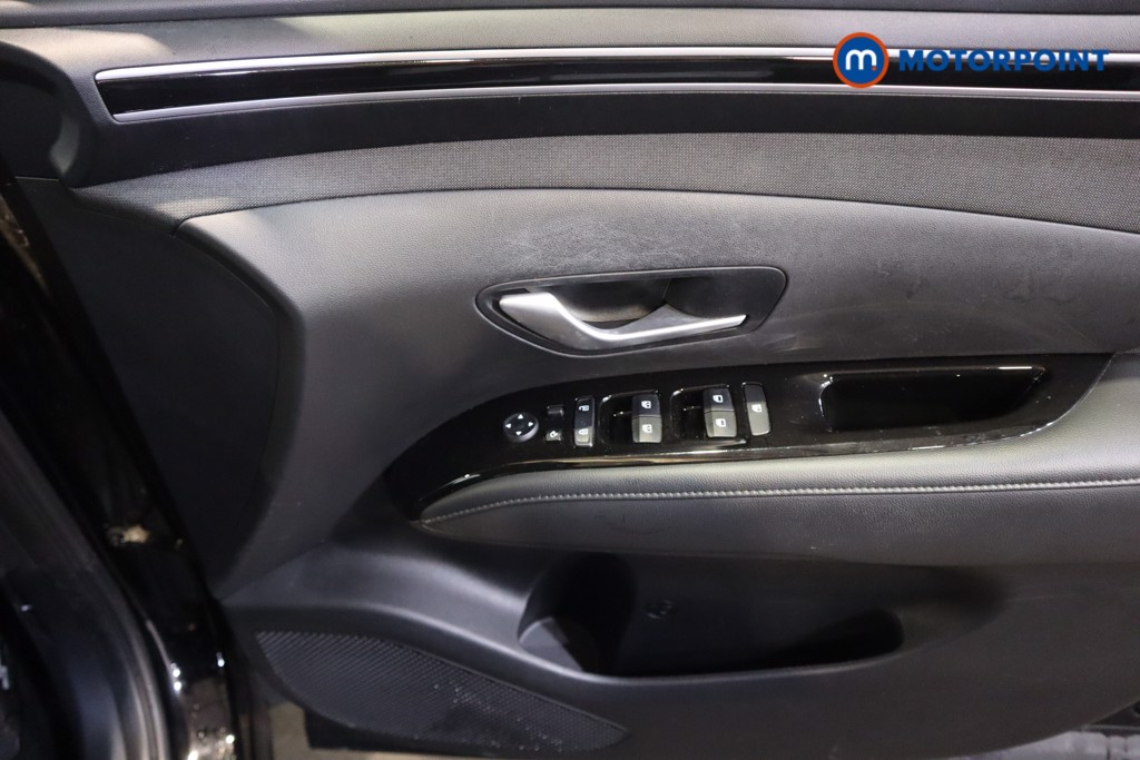 Hyundai Tucson Se Connect Manual Petrol SUV - Stock Number (1596624) - 9th supplementary image