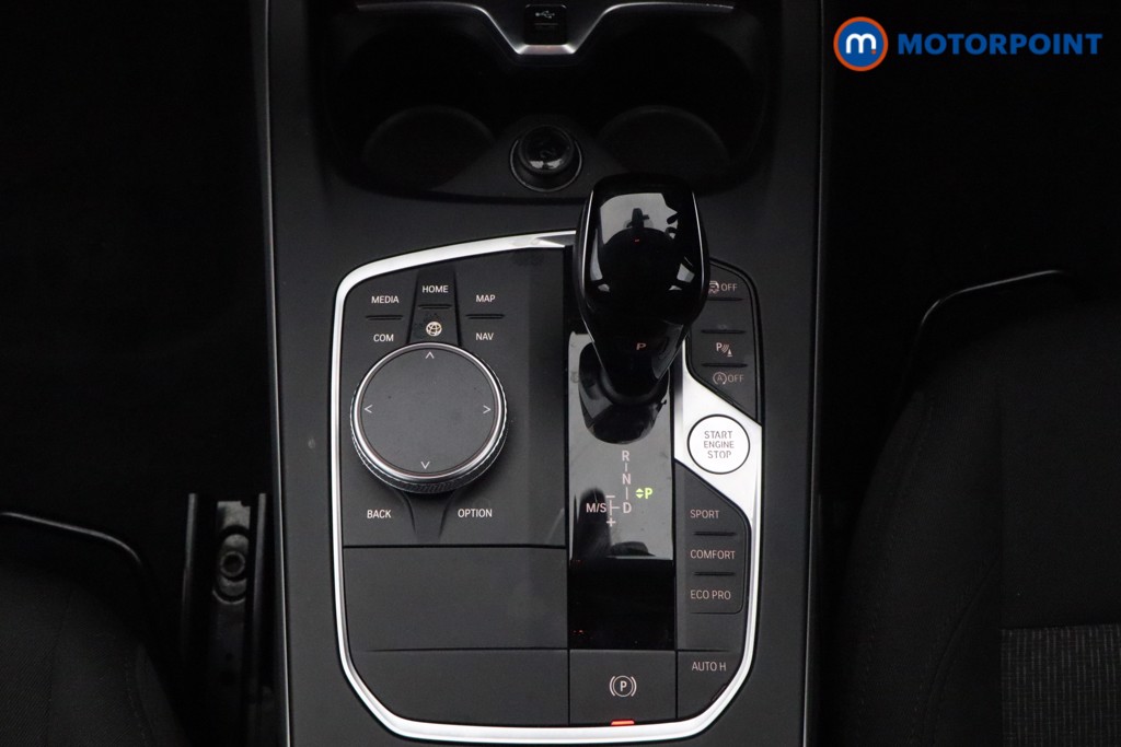 BMW 1 Series SE Automatic Petrol Hatchback - Stock Number (1596646) - 5th supplementary image