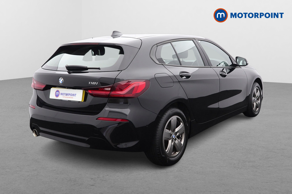 BMW 1 Series SE Automatic Petrol Hatchback - Stock Number (1596646) - Drivers side rear corner