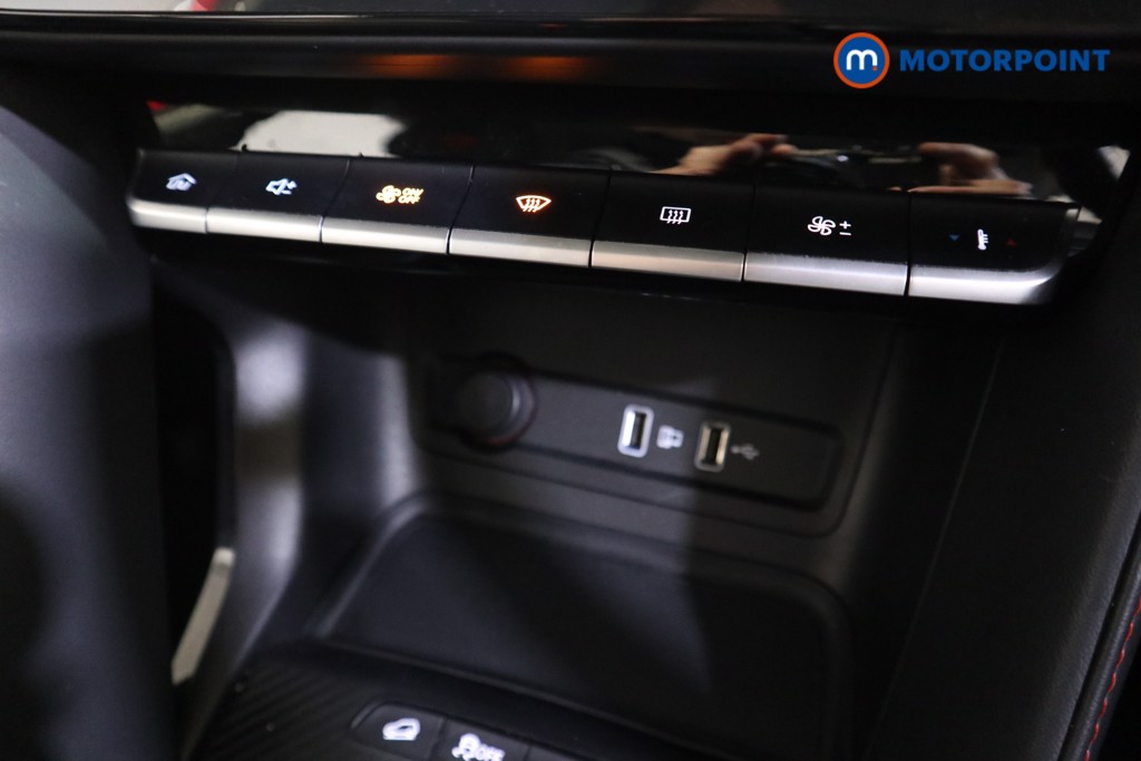 Mg Motor Uk ZS Exclusive Manual Petrol SUV - Stock Number (1596653) - 7th supplementary image