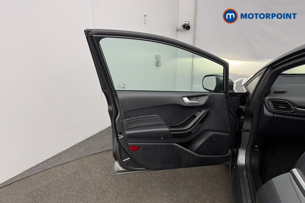 Ford Fiesta Titanium X Manual Petrol Hatchback - Stock Number (1596726) - 4th supplementary image