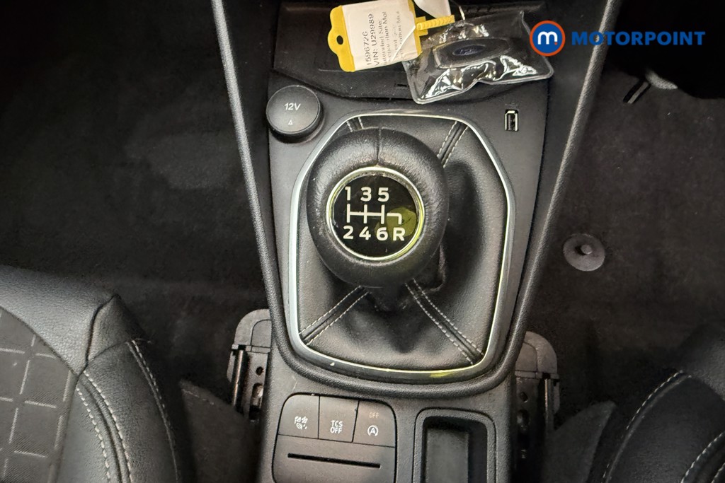 Ford Fiesta Titanium X Manual Petrol Hatchback - Stock Number (1596726) - 23rd supplementary image