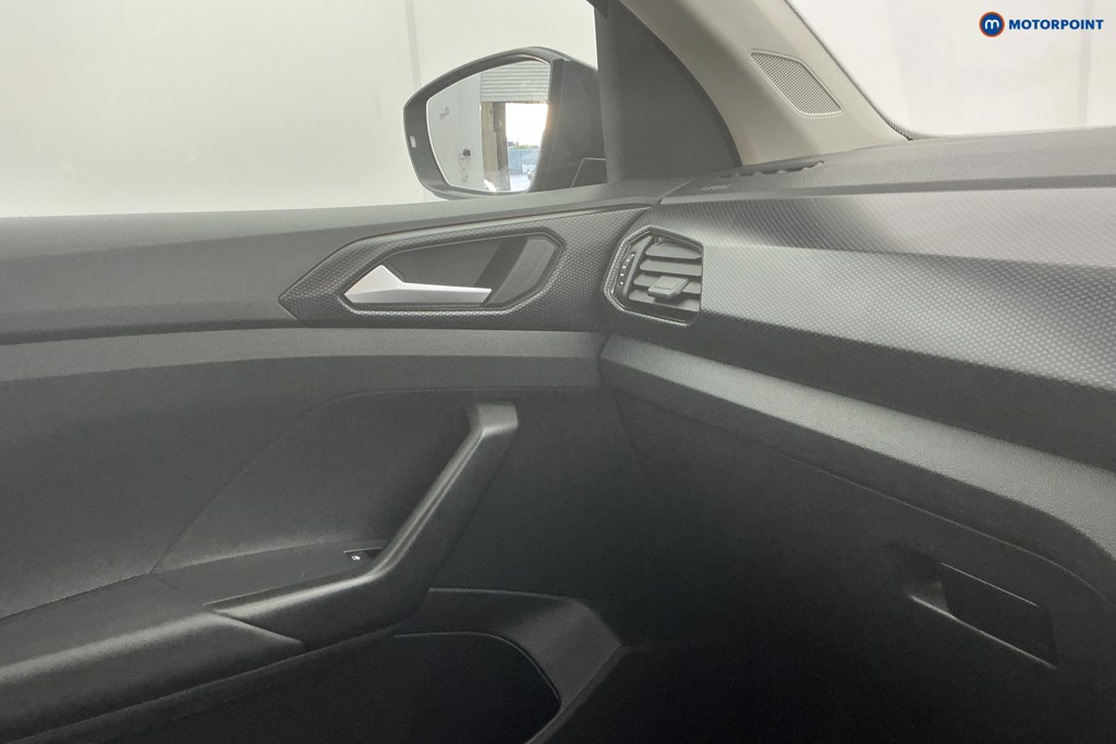 Volkswagen T-Cross SE Manual Petrol SUV - Stock Number (1596819) - 19th supplementary image
