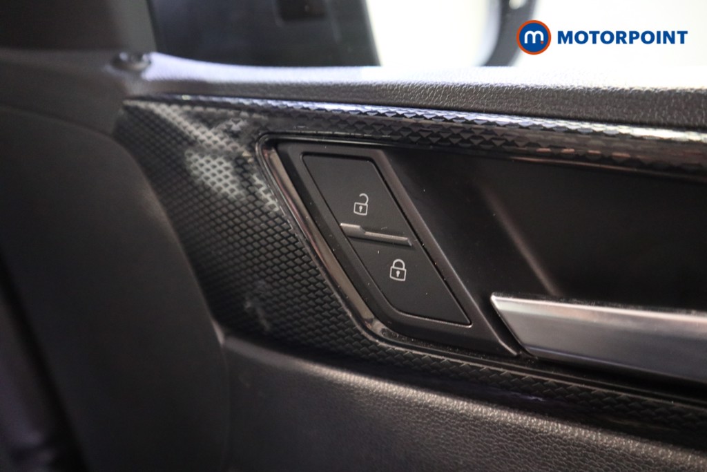 Volkswagen Taigo Life Automatic Petrol SUV - Stock Number (1597230) - 10th supplementary image