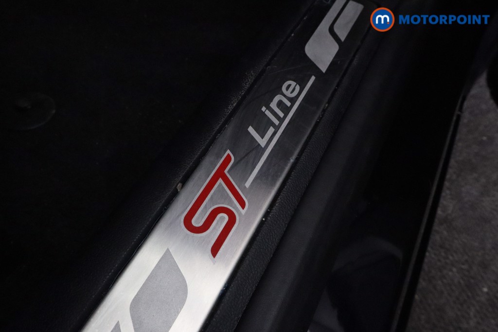 Ford Kuga St-Line X Edition Automatic Petrol Plug-In Hybrid SUV - Stock Number (1597249) - 15th supplementary image