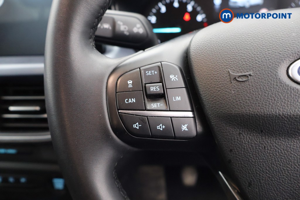 Ford Focus Active Manual Petrol Hatchback - Stock Number (1597296) - 2nd supplementary image