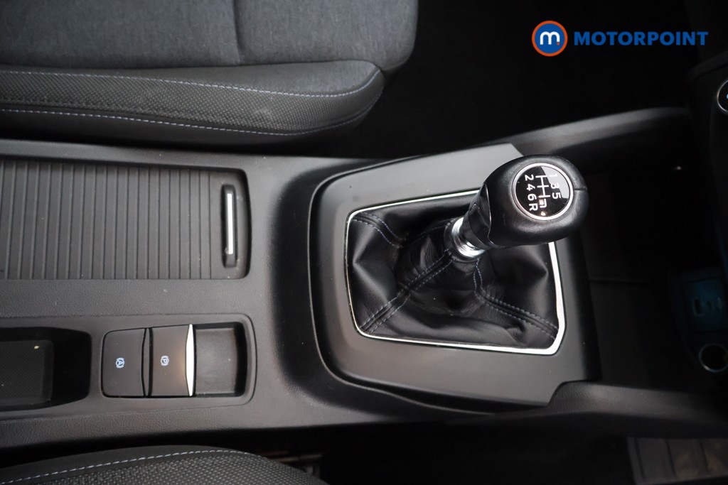 Ford Focus Active Manual Petrol Hatchback - Stock Number (1597296) - 9th supplementary image