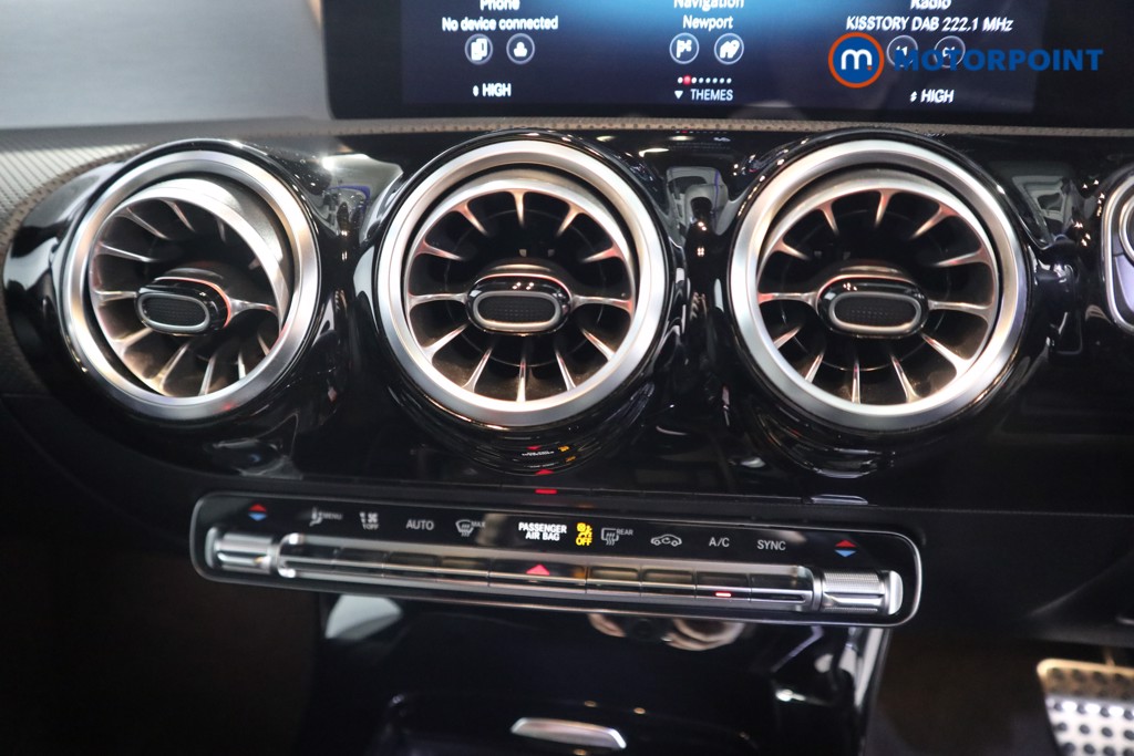 Mercedes-Benz CLA Amg Line Automatic Petrol Estate - Stock Number (1597300) - 7th supplementary image