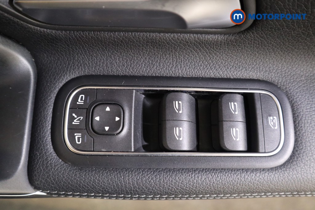 Mercedes-Benz CLA Amg Line Automatic Petrol Estate - Stock Number (1597300) - 8th supplementary image