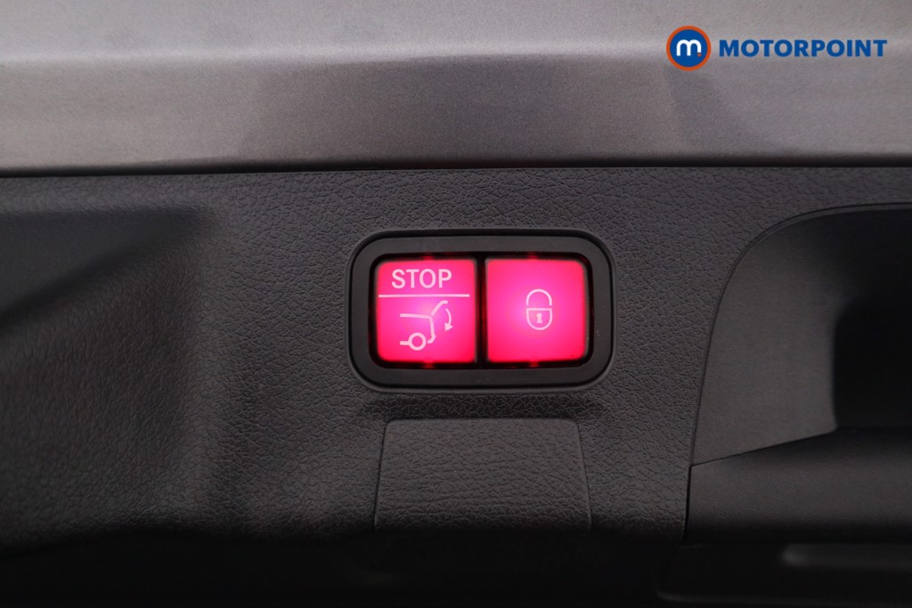 Mercedes-Benz CLA Amg Line Automatic Petrol Estate - Stock Number (1597300) - 14th supplementary image