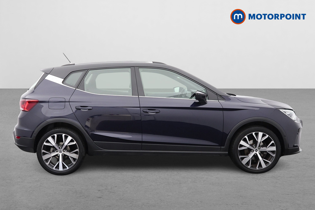 Seat Arona Xperience Lux Manual Petrol SUV - Stock Number (1597863) - Drivers side
